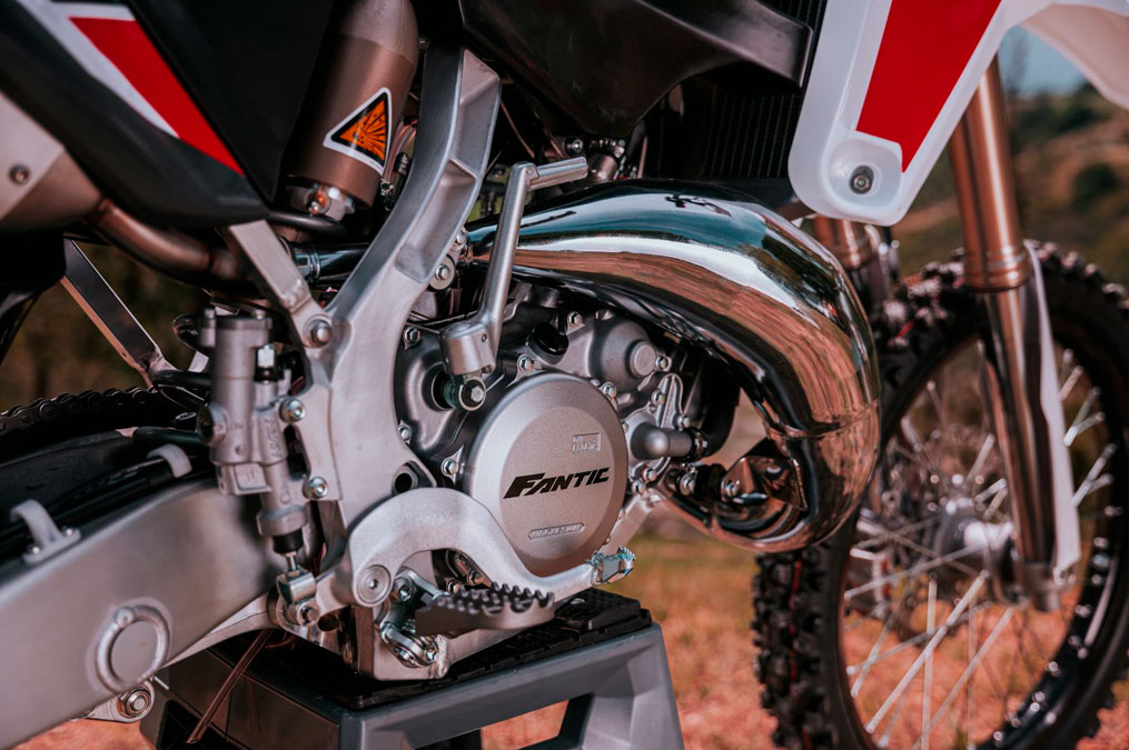 FANTIC XE 125 MOTEUR