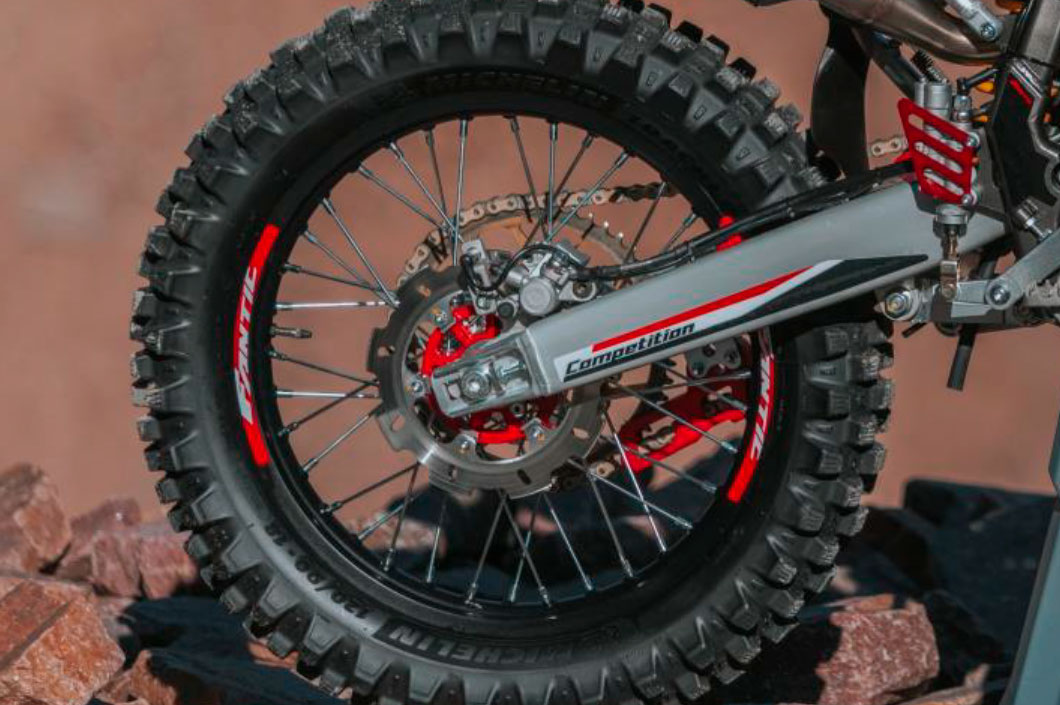 XEF 250 TRAIL ROUE ARRIERE