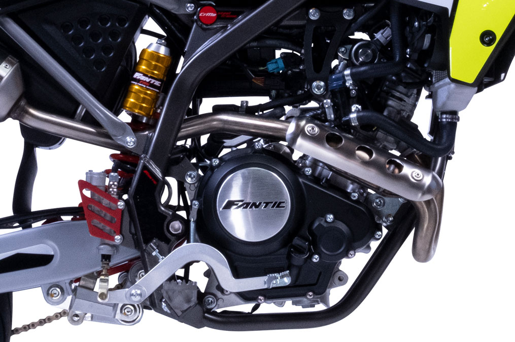 XMF 125 NOIRE MOTEUR