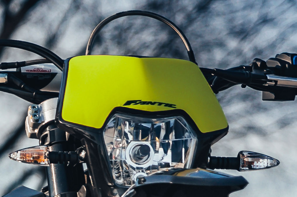 XMF 125 NOIRE PHARE