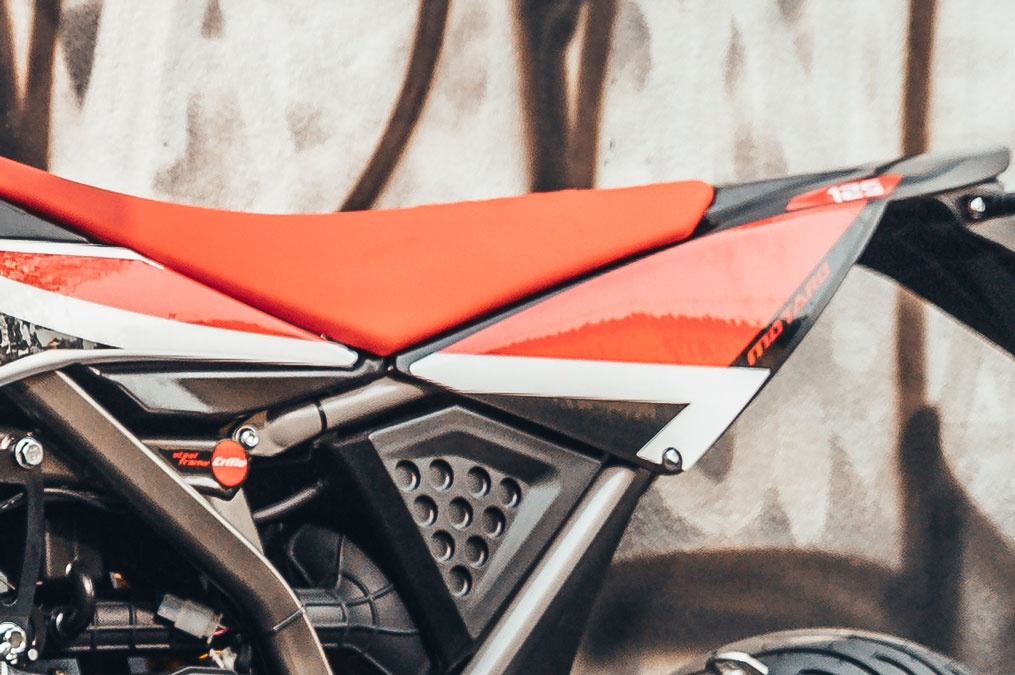 XMF 125 BLANCHE SELLE