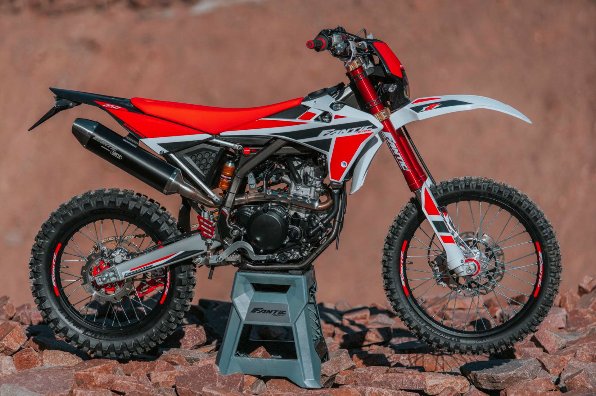 XEF-250-trail XEF-250-trail